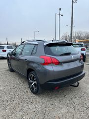 Peugeot 2008 2016-thumb-4