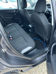 Peugeot 2008 2016-thumb-9