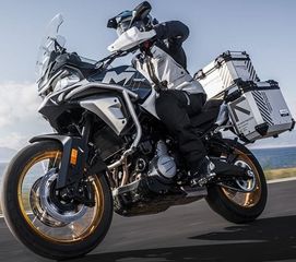 CFmoto 700 MT 2026 ΕΤΟΙΜΟΠΑΡΑΔΟΤΟ ΜΕ ΔΩΡΟ ΤΡΙΒΑΛΙΤΣΟ-thumb-6