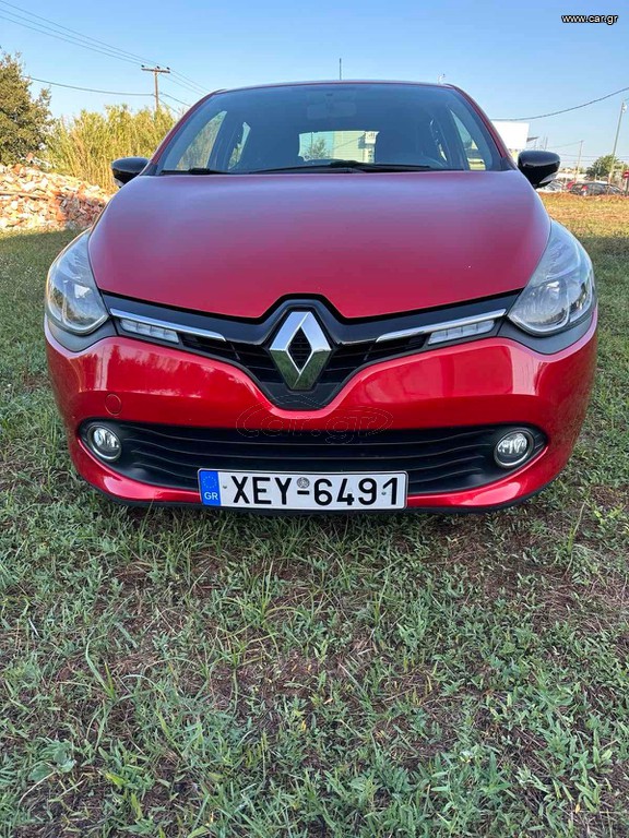 Renault Clio 2015 1.5 AUTOMATIC