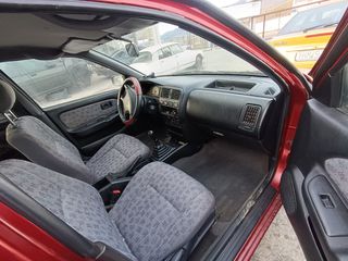 Nissan Almera 1996-thumb-8