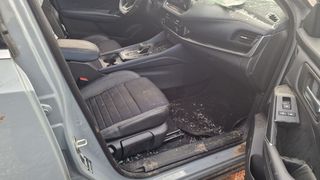 NISSAN  QASHQAI-thumb-9
