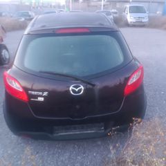 Πωλείται Mazda 2-thumb-1