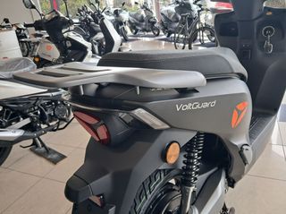 Yadea Voltguard-VFV 2026 Voltguard-thumb-2