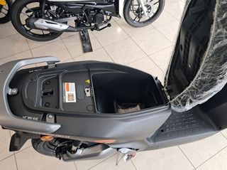 Yadea Voltguard-VFV 2026 Voltguard-thumb-9