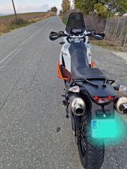 KTM 990 Adventure 2011-thumb-1