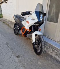 KTM 990 Adventure 2011-thumb-4