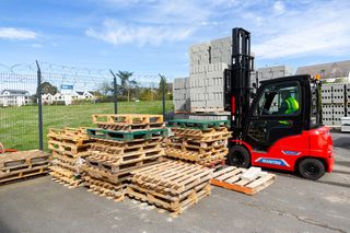 Manitou 2025 ME425 LIFT TFV4800 4V Cabin [2222]-thumb-2