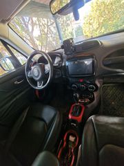 Jeep Renegade 2016 Trailhawk Anniversary special edition-thumb-15