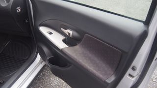 Toyota Urban Cruiser 2010 4X4-thumb-15