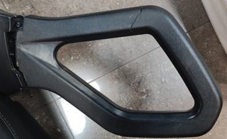 ΧΕΙΡΟΛΑΒΗ ΠΙΣΩ ΣΥΝΟΔΗΓΟΥ ΔΕΞΙΑ CF-MOTO CFRCE-1000