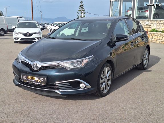 Toyota Auris 2016