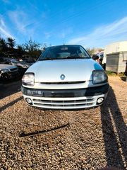 Μπροστινά φανάρια από Renault clio 2002