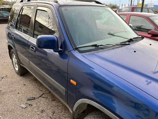 Honda CR-V 1999-thumb-4