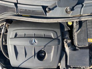 Mercedes-Benz B 180 2017 SPORTPAKET-thumb-12