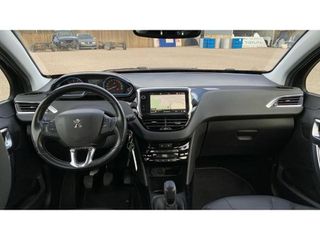 Peugeot 2008 2018 PURETECH 110 ALLURE-thumb-8