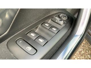 Peugeot 2008 2018 PURETECH 110 ALLURE-thumb-18