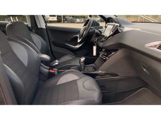 Peugeot 2008 2018 PURETECH 110 ALLURE-thumb-11