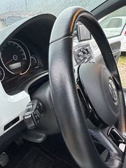 Volkswagen Up 2018-thumb-20