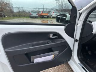 Volkswagen Up 2018-thumb-26