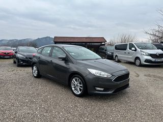 Ford Focus 2017-thumb-6