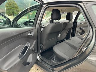 Ford Focus 2017-thumb-37