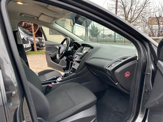 Ford Focus 2017-thumb-18