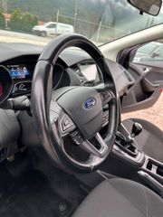 Ford Focus 2017-thumb-25