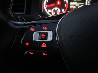 Volkswagen Polo 2019 1.0 TSI COMFORTLINE 95 HP-thumb-6