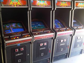 ZHTOYNTAI AYΘΕΝΤΙΚΑ ΗΛΕΚΤΡΟΝΙΚΑ ΠΑΙΧΝΙΔΙΑ ΦΛΙΠΕΡ VENOS GAMES TΗΛ 6909212299