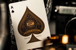 James Bond 007 Playing Cards-thumb-4
