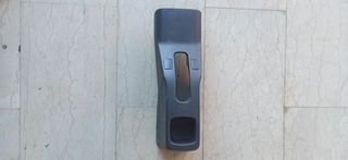 SUZUKI SWIFT H/B 06-11 ΚΟΝΣΟΛΑ ΧΕΙΡΟΦΡΕΝΟΥ