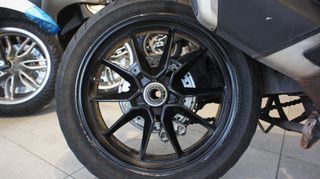 Ducati Hyperstrada 2014 ducati hyperstrada 821-thumb-1