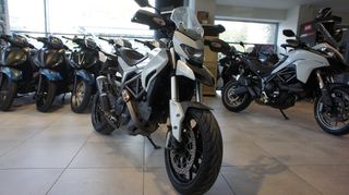 Ducati Hyperstrada 2014 ducati hyperstrada 821-thumb-3