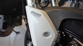 Ducati Hyperstrada 2014 ducati hyperstrada 821-thumb-10
