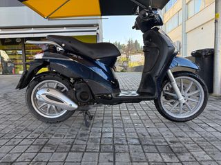 Piaggio Liberty 125 2011-thumb-4