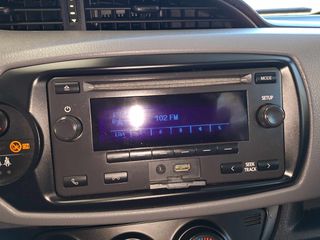 Toyota Yaris 2018-thumb-26