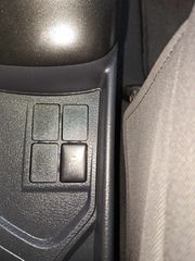Toyota Yaris 2018-thumb-34