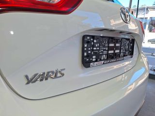 Toyota Yaris 2018-thumb-15
