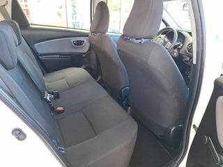 Toyota Yaris 2018-thumb-28