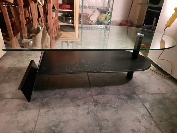 τραπεζάκι σαλονιού