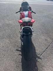 Ducati 1299 Panigale 2017-thumb-11