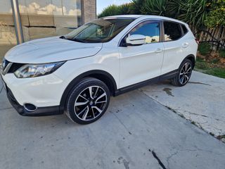 Nissan Qashgai-thumb-3