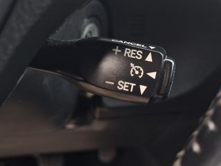Toyota Auris 2016-thumb-17