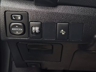 Toyota Auris 2016-thumb-18