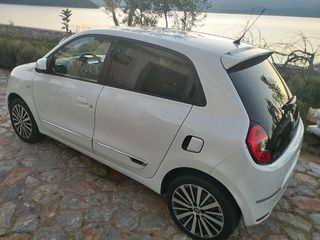Renault Twingo 2019 0.9 TCe Intens Full Extra-thumb-9