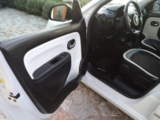 Renault Twingo 2019 0.9 TCe Intens Full Extra-thumb-11