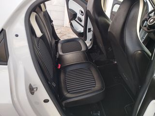 Renault Twingo 2019 0.9 TCe Intens Full Extra-thumb-20