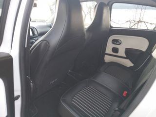 Renault Twingo 2019 0.9 TCe Intens Full Extra-thumb-22