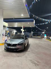 Skoda Superb 2017 1,6 tdi panorama style full extra